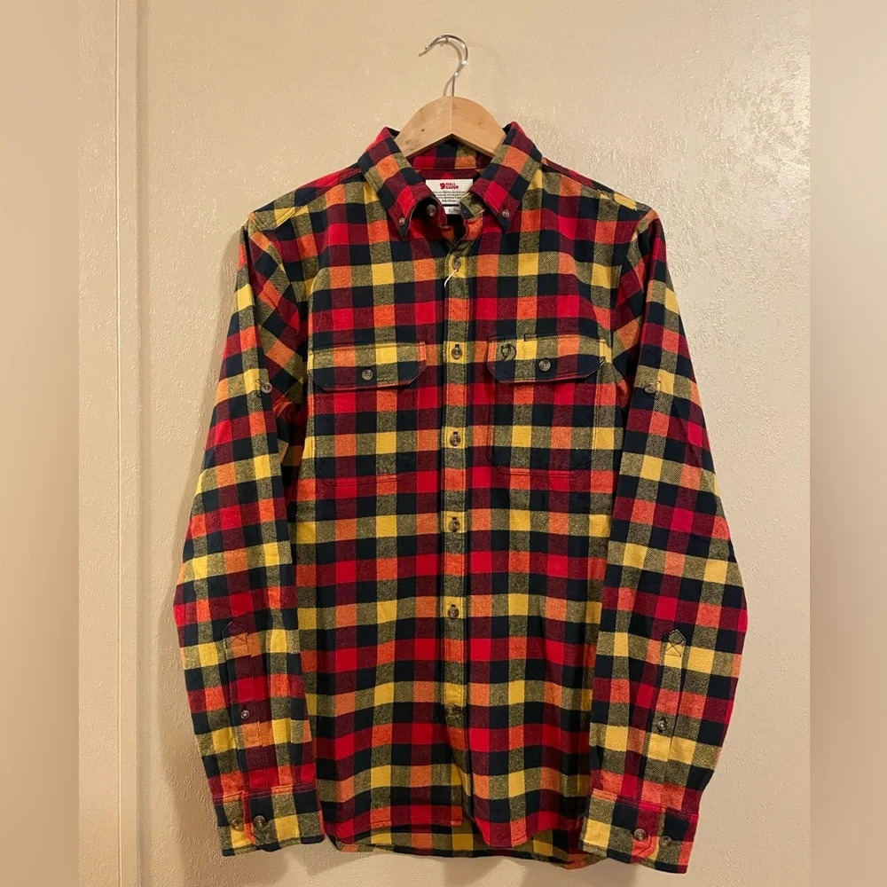 NWT Fjallraven men’s Skog button down flannel top sz S